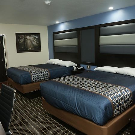 Theroff'S Motel Washington Bagian luar foto