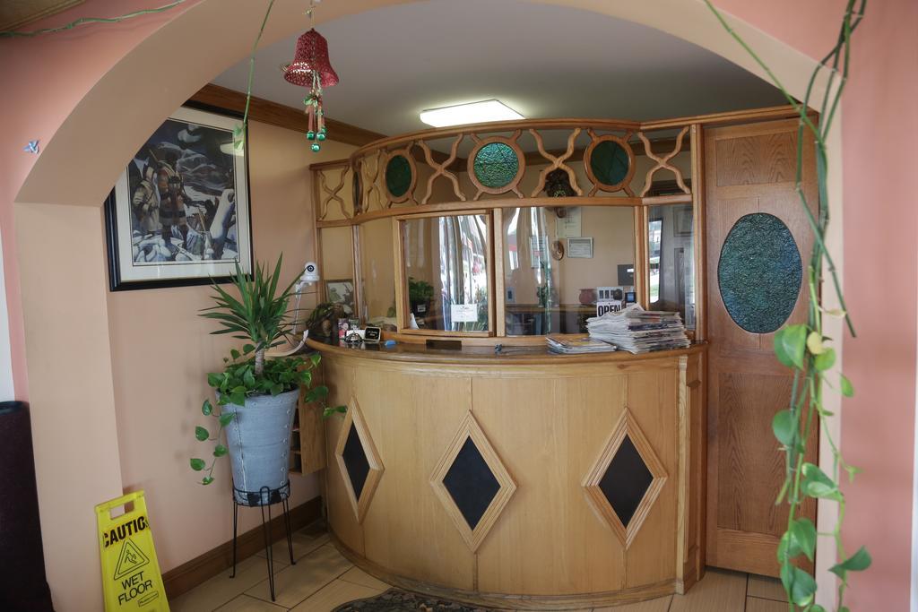Theroff'S Motel Washington Bagian luar foto