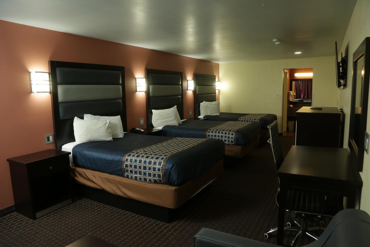 Theroff'S Motel Washington Bagian luar foto