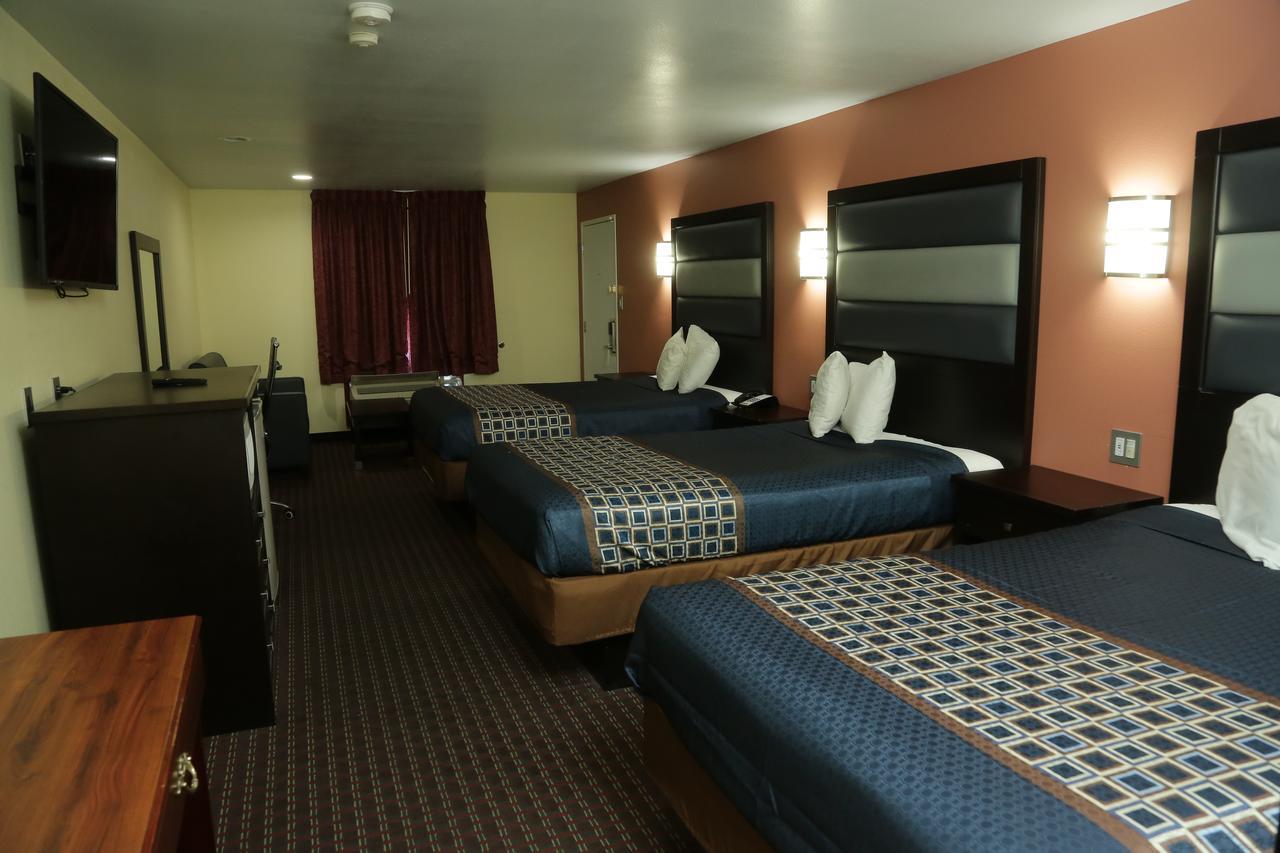 Theroff'S Motel Washington Bagian luar foto